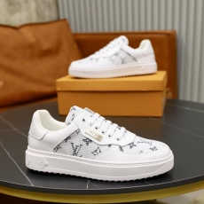 Louis Vuitton Low Shoes